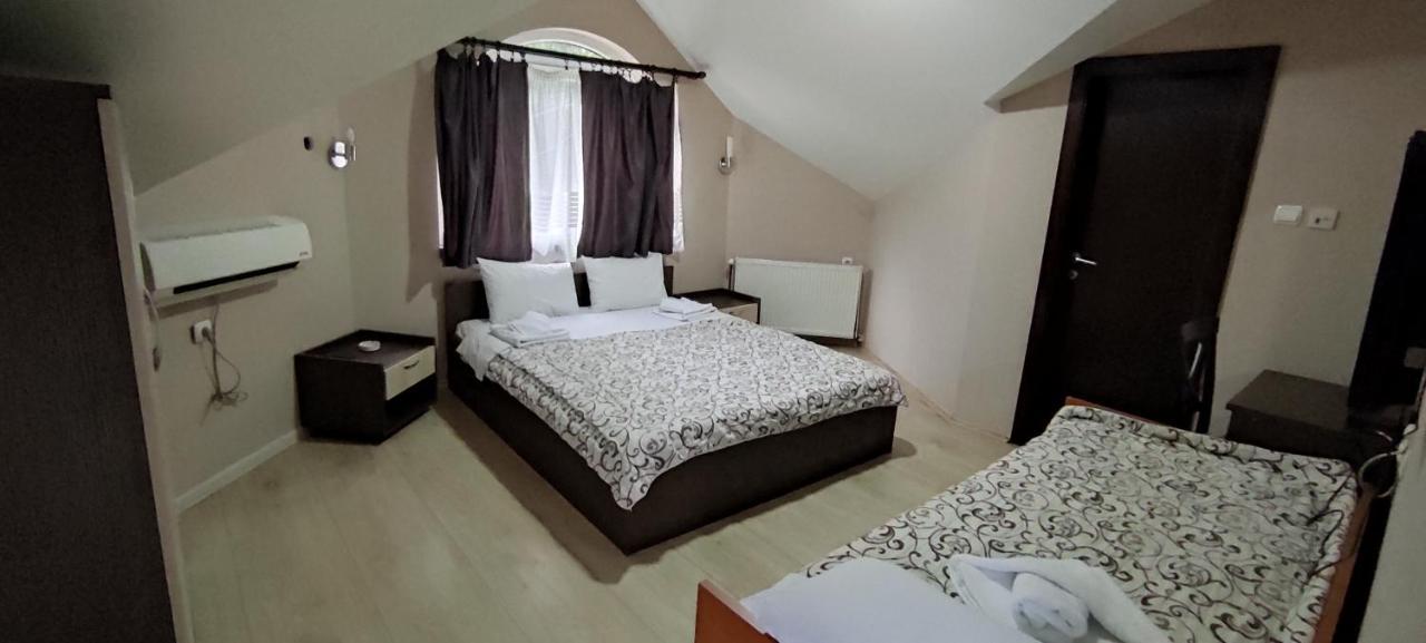Restoran Filipovic Hotel Nova Varoš Kültér fotó